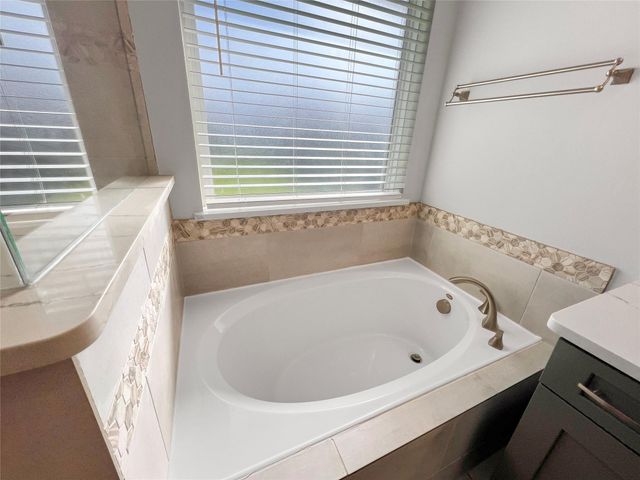 1971 Highland Meadows Drive, Pearland, TX 77089