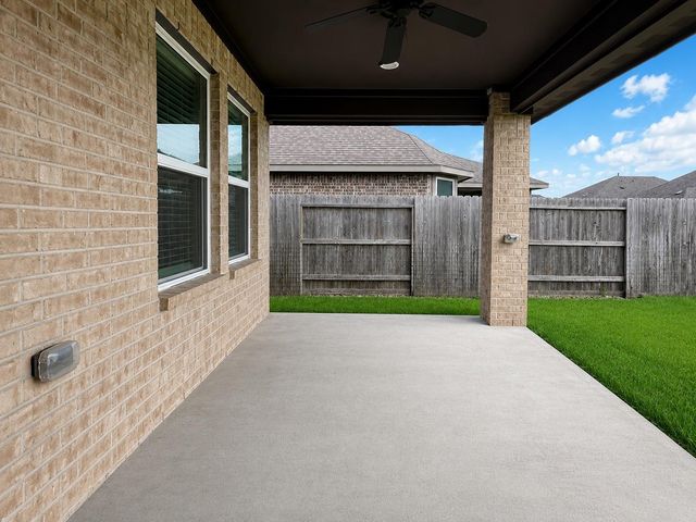 1971 Highland Meadows Drive, Pearland, TX 77089