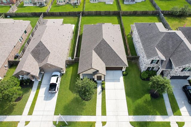 1971 Highland Meadows Drive, Pearland, TX 77089