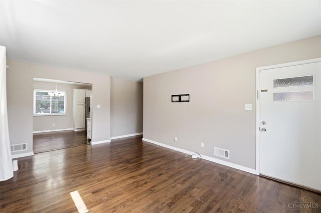 5344 Orangelawn Drive, Delhi Twp, OH 45238