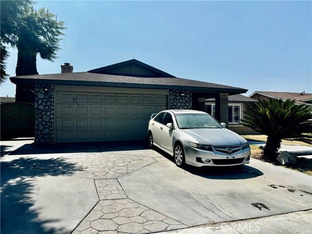 1012 Long Beach Drive, Colton, CA 92324