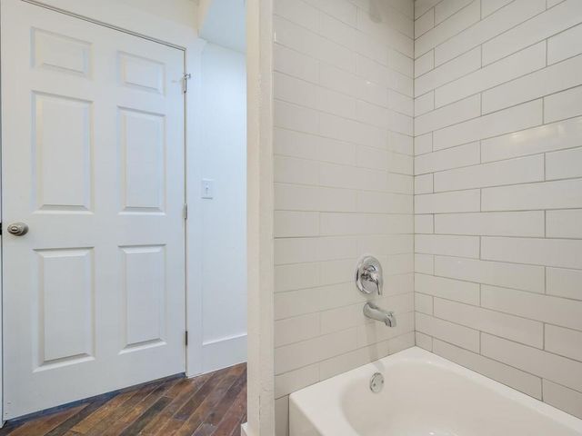 110 S Main ST 206, Elgin, TX 78621