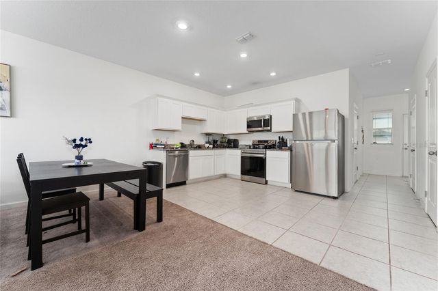 381 GRAND PINE LANE, St Cloud, FL 34771