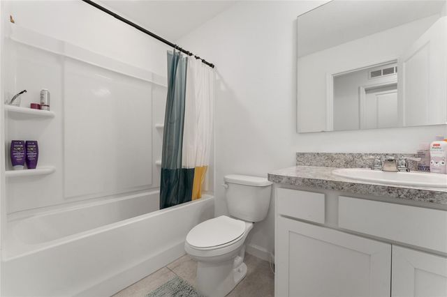 381 GRAND PINE LANE, St Cloud, FL 34771