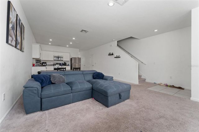 381 GRAND PINE LANE, St Cloud, FL 34771