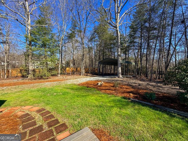 160 Heather Way, Cleveland, GA 30528