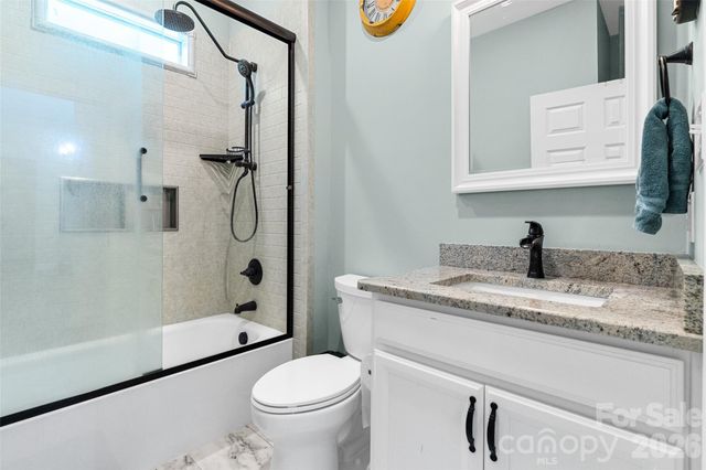 374 Giles Road, Mcconnells, SC 29726