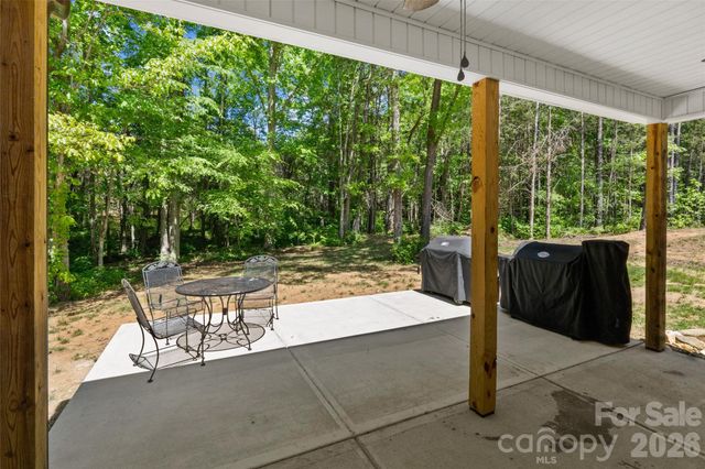 374 Giles Road, Mcconnells, SC 29726
