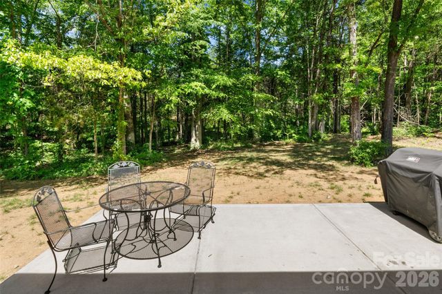 374 Giles Road, Mcconnells, SC 29726