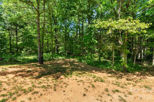 374 Giles Road, Mcconnells, SC 29726