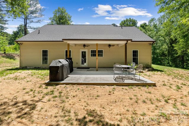 374 Giles Road, Mcconnells, SC 29726