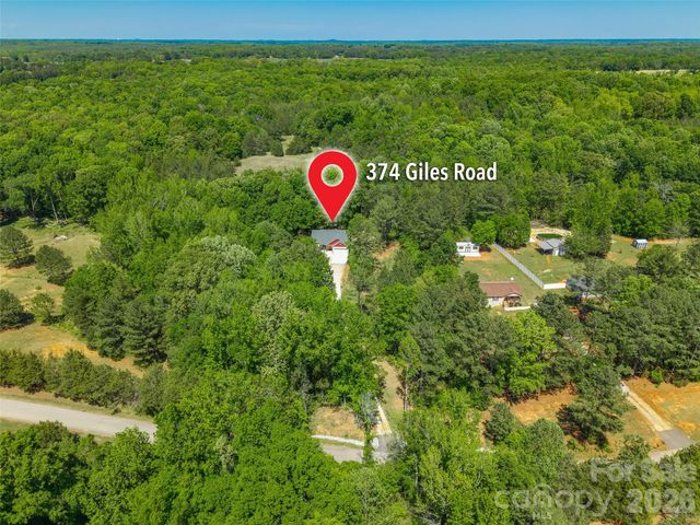 374 Giles Road, Mcconnells, SC 29726