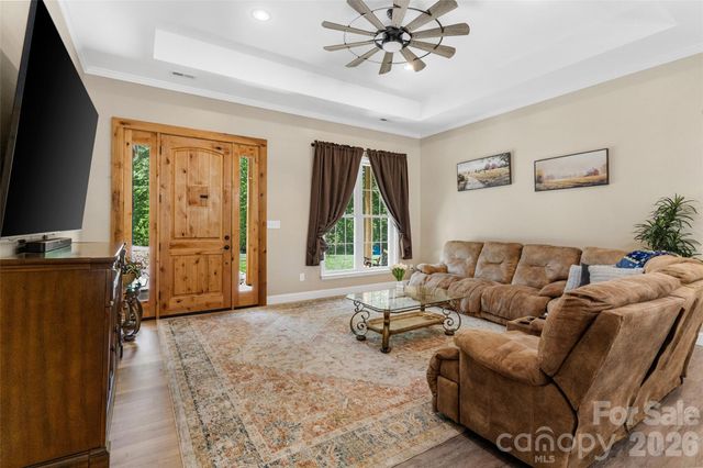 374 Giles Road, Mcconnells, SC 29726