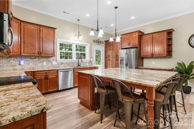 374 Giles Road, Mcconnells, SC 29726