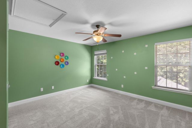 939 Brooke Stone Drive, Soddy Daisy, TN 37379