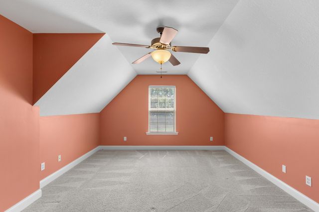 939 Brooke Stone Drive, Soddy Daisy, TN 37379