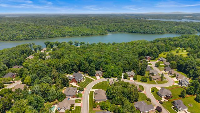 939 Brooke Stone Drive, Soddy Daisy, TN 37379