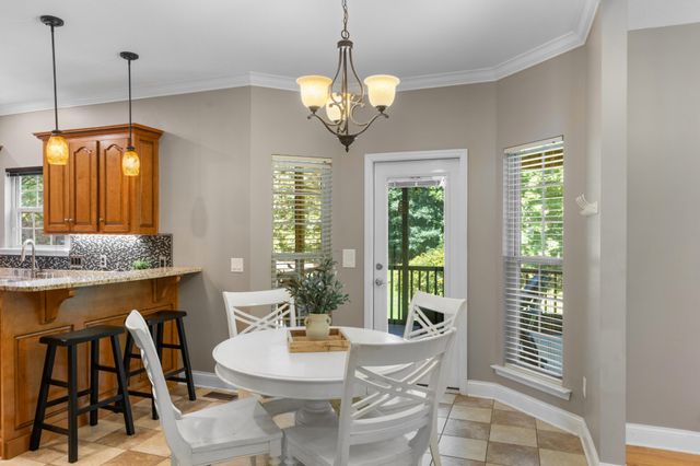 939 Brooke Stone Drive, Soddy Daisy, TN 37379