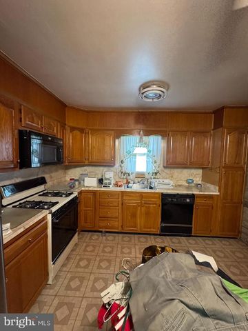 7136 RAILWAY AVE, Baltimore, MD 21222