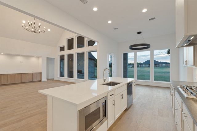 6715 Lakeview Drive, Mckinney, TX 75071