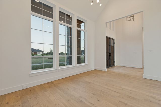 6715 Lakeview Drive, Mckinney, TX 75071