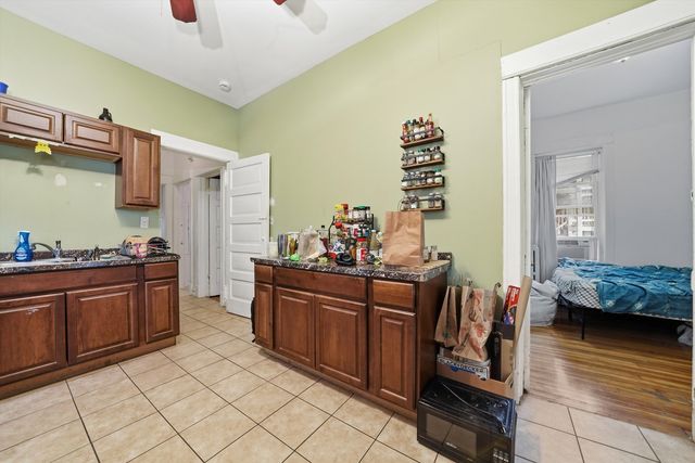 3136 W Logan Boulevard, Chicago, IL 60647