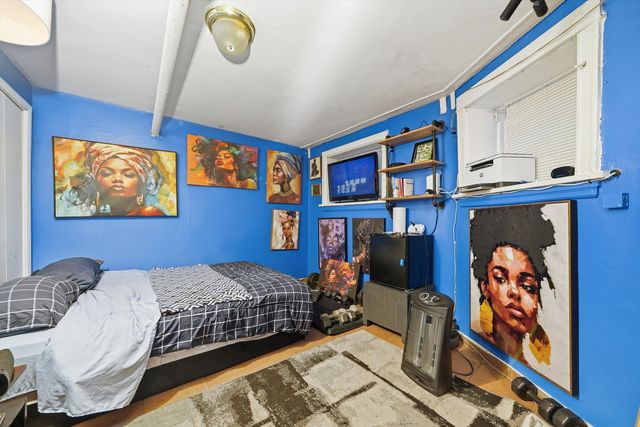 3136 W Logan Boulevard, Chicago, IL 60647