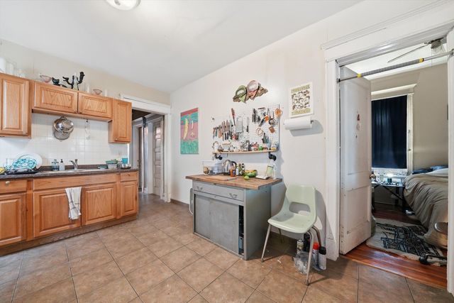 3136 W Logan Boulevard, Chicago, IL 60647