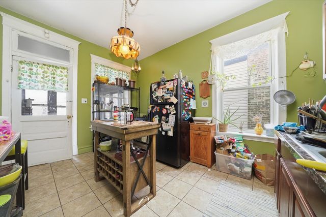 3136 W Logan Boulevard, Chicago, IL 60647