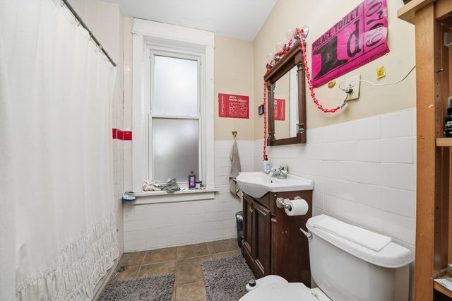 3136 W Logan Boulevard, Chicago, IL 60647