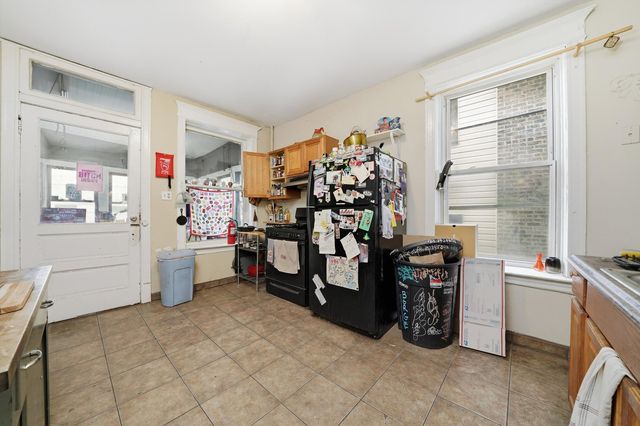 3136 W Logan Boulevard, Chicago, IL 60647