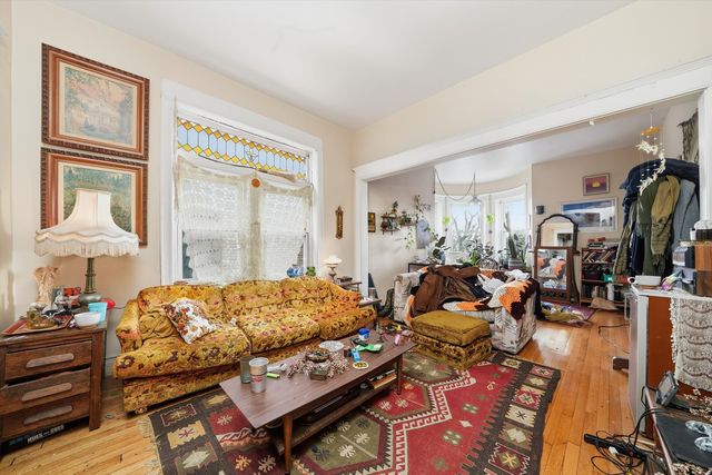 3136 W Logan Boulevard, Chicago, IL 60647