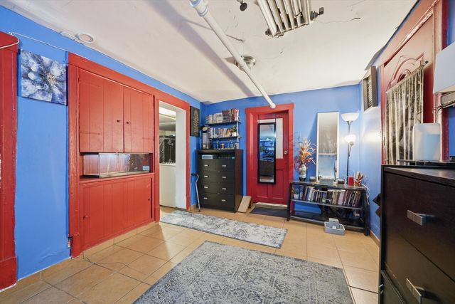 3136 W Logan Boulevard, Chicago, IL 60647