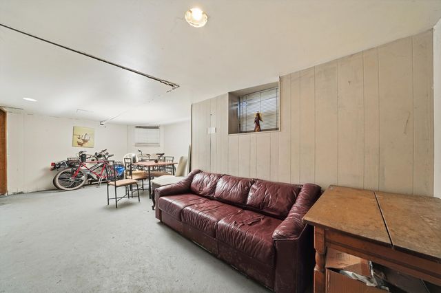 3136 W Logan Boulevard, Chicago, IL 60647