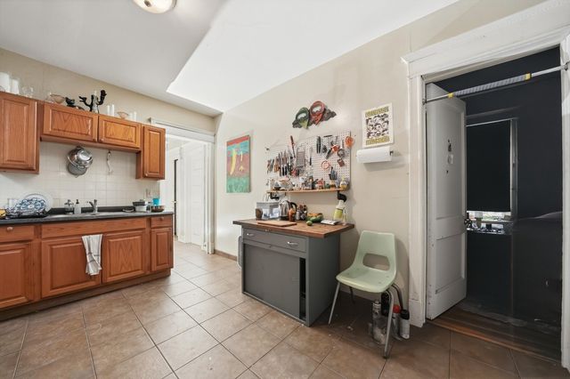 3136 W Logan Boulevard, Chicago, IL 60647