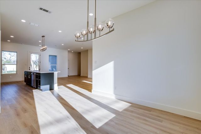 2634 Bainbridge Drive, Dallas, TX 75237