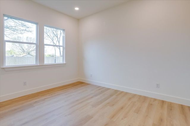 2634 Bainbridge Drive, Dallas, TX 75237