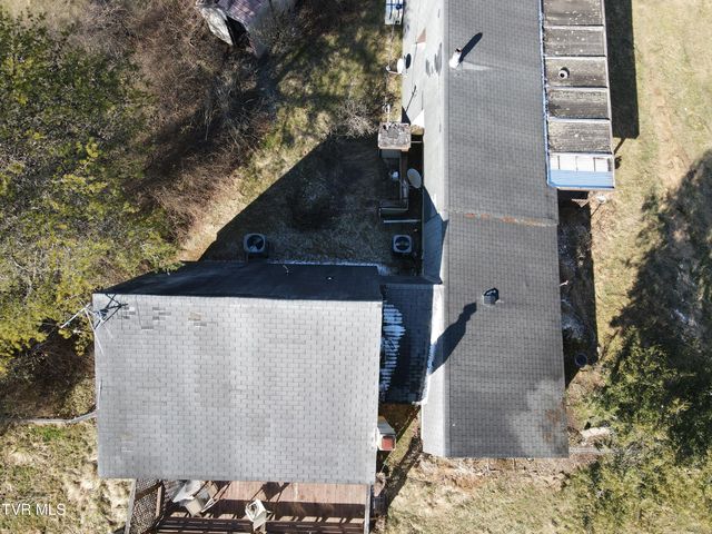 154 Old Stone Drive, Clintwood, VA 24228