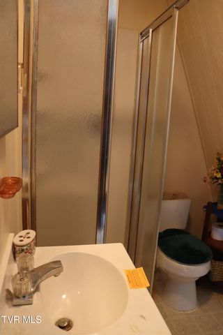 154 Old Stone Drive, Clintwood, VA 24228