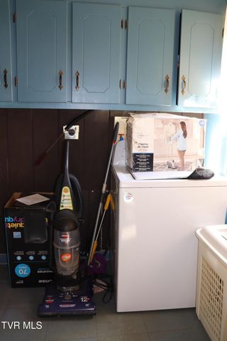 154 Old Stone Drive, Clintwood, VA 24228