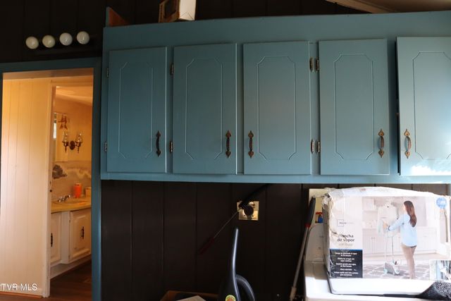 154 Old Stone Drive, Clintwood, VA 24228