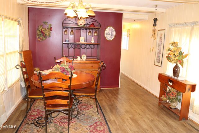 154 Old Stone Drive, Clintwood, VA 24228