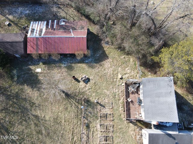 154 Old Stone Drive, Clintwood, VA 24228