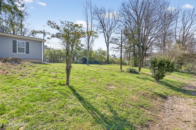 260 Rugby Rd, Crossville, TN 38558