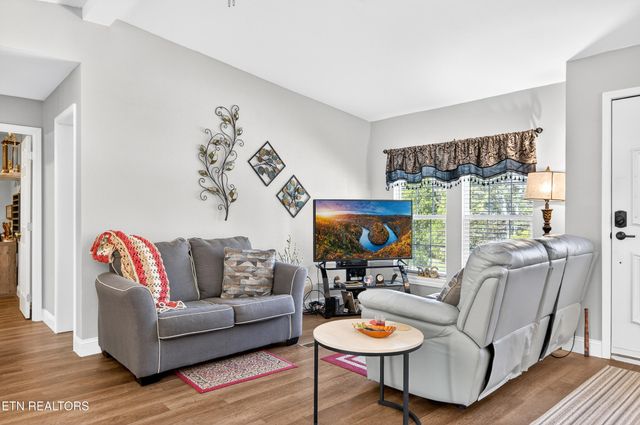 260 Rugby Rd, Crossville, TN 38558