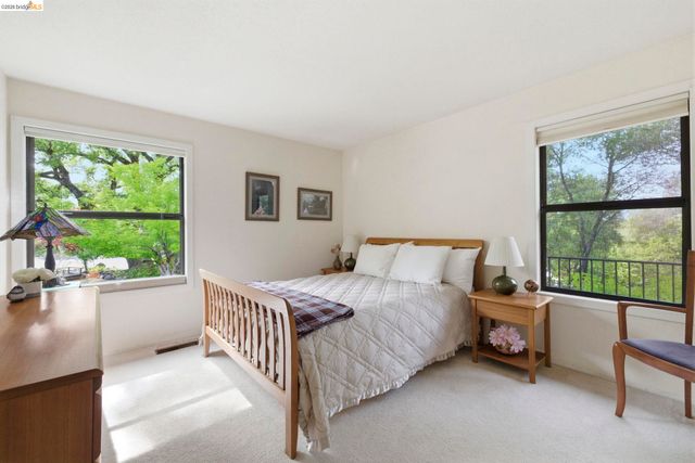 23195 Seminole Dr., Columbia, CA 95310