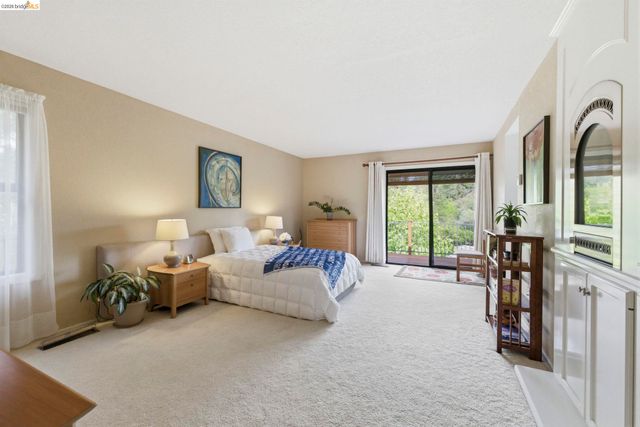 23195 Seminole Dr., Columbia, CA 95310