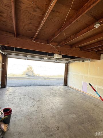 3508 Sampson Court B, Bakersfield, CA 93309