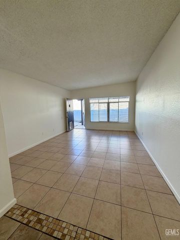 3508 Sampson Court B, Bakersfield, CA 93309