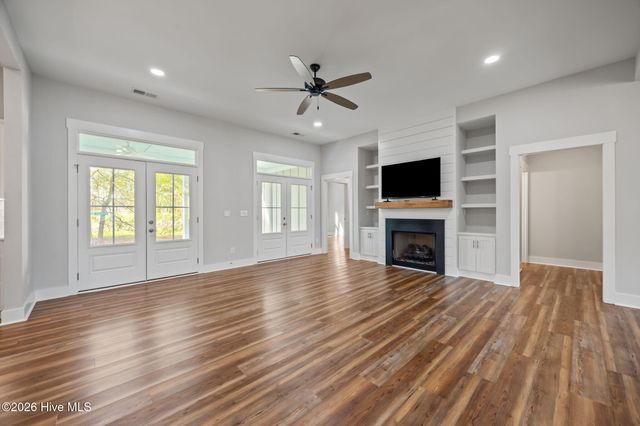 286 Star Hill Drive, Cape Carteret, NC 28584